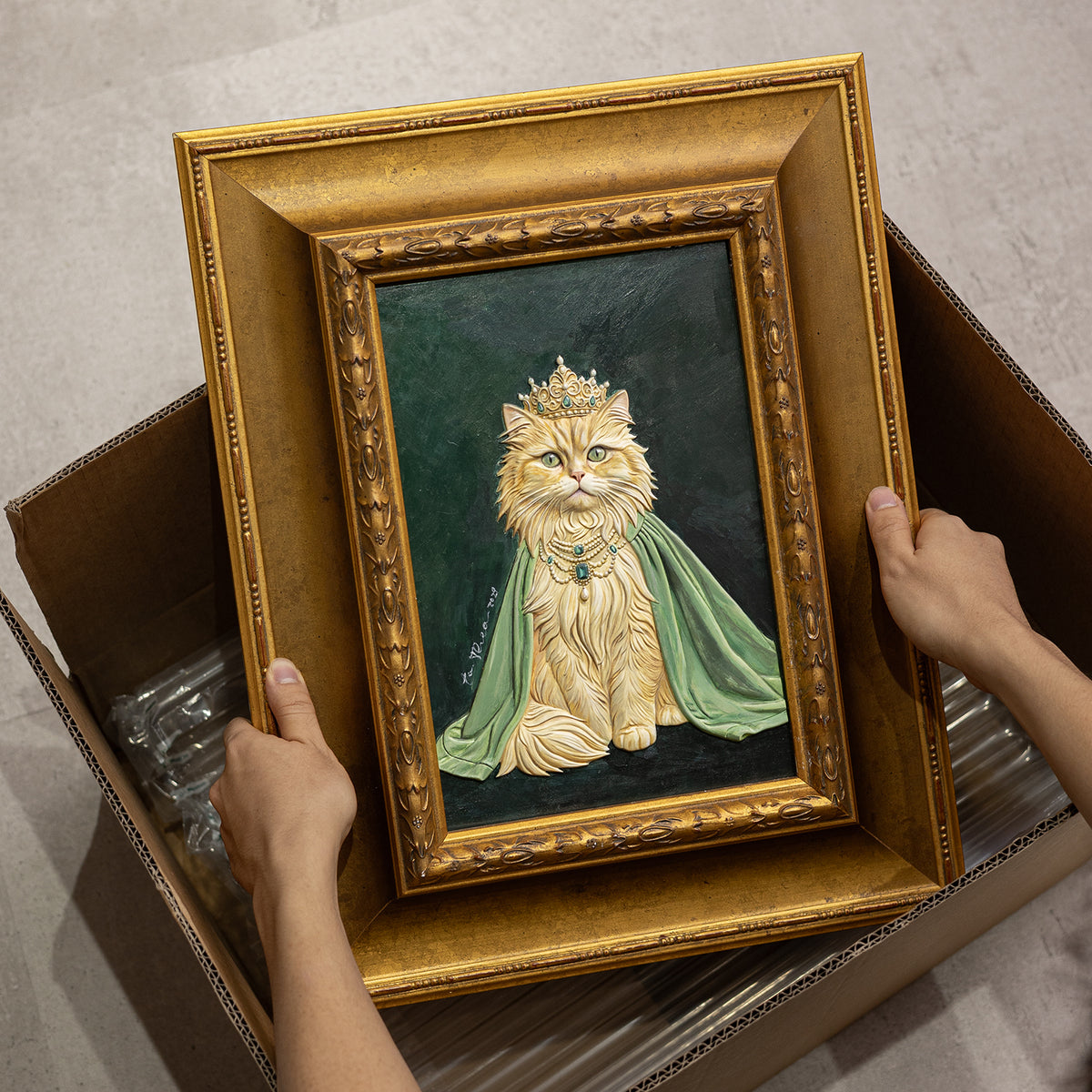 The Queen | Hand-sculpted 3D Pet Portrait