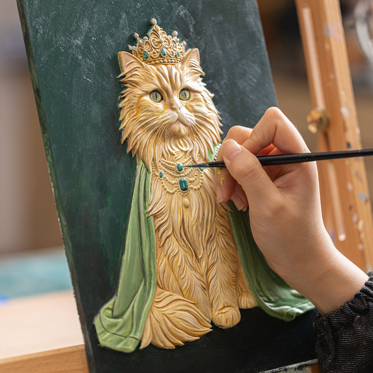 The Queen | Hand-sculpted 3D Pet Portrait